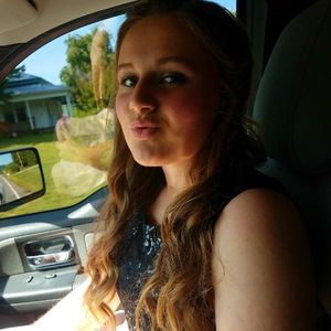 Meet your Posher, Zoe